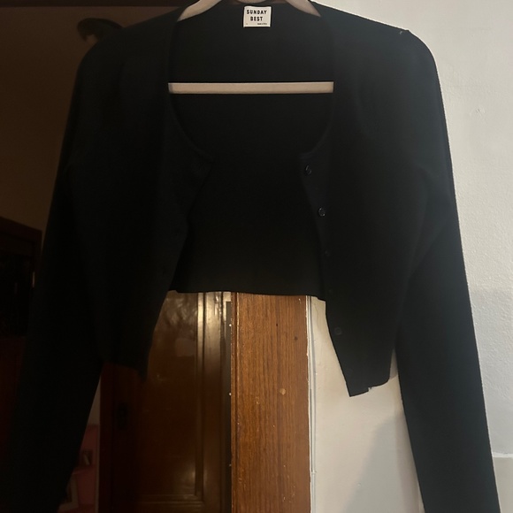 Aritzia Sunday Best cardigan - Picture 1 of 2